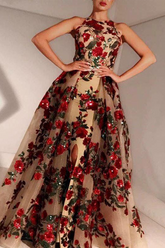 Elegante vestido de noche con escote redondo y lentejuelas lisas